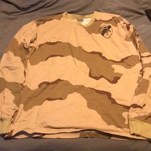 Men’s Star Wars shirt